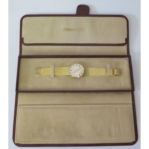 259 - An Audemans Piguet 18ct Gold Gents Wristwatch with 29mm dial, case back no. B11646, 82.9g and in ori... 