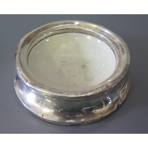 418b - A George V Silver and Ivory Mounted Ashtray, Birmingham 1914, Napper & Davenport, 11cm diam.