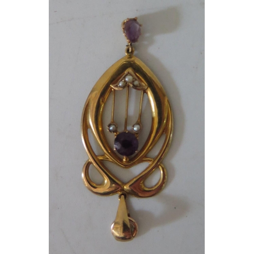 178 - An art Nouveau 9ct Gold Amethyst and Seed pearl Pendant, 1.9g