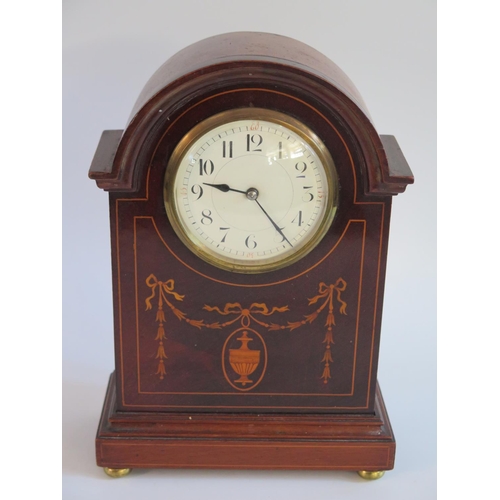 276 - An Edwardian Mahogany and Marquetry Inlaid Mantel Clock, 27cm, running
