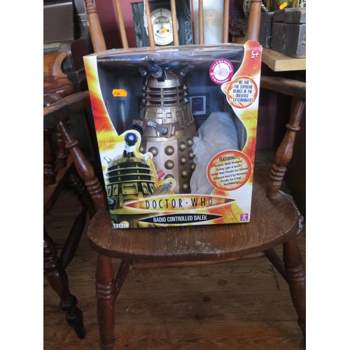 574 - A Doctor Who radio controlled Dalek