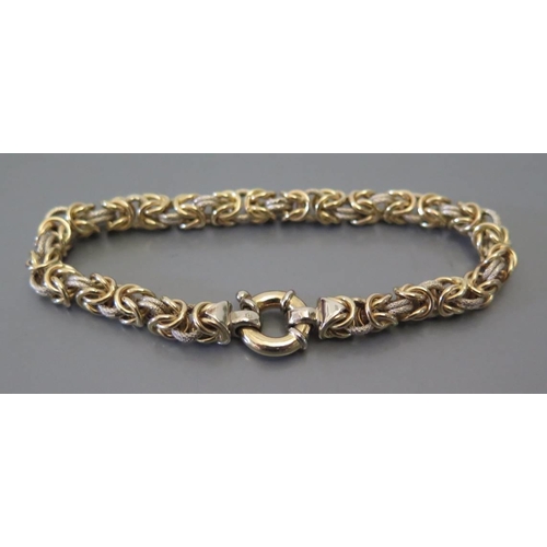 81 - A 14k gold bracelet, 10.6 grams