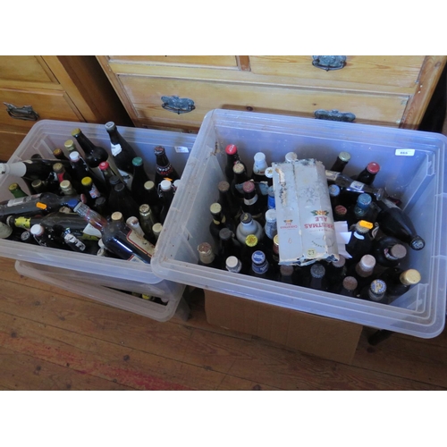 865 - A large section of bottled ales including Hardys