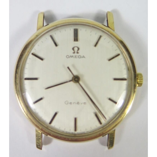 223 - A Gent's Omega 9ct Gold Manual Wind Wristwatch with 33mm case, running, 23.1g gross