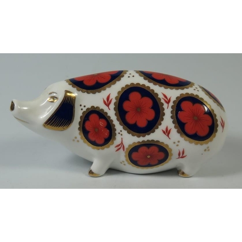 256 - A Royal Crown Derby Seated Cat Paperweight and Pig Paperweight