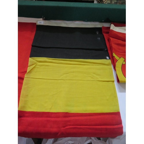 305 - A Belgian Flag, 90 x 45cm