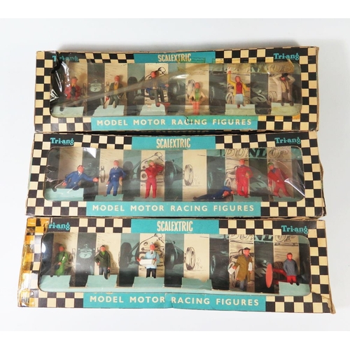 347 - The Boxed Sets of Tri-ang Scalextric RAcing Figures: F305 Spectators and Vendors,  MM F304 Mechanics... 