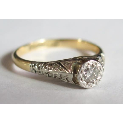 104 - An 18ct Gold, Platinum and Diamond Solitaire, size J, 2.2g  **WITHDRAWN_ MAYBE IN 15TH JULY SALE**