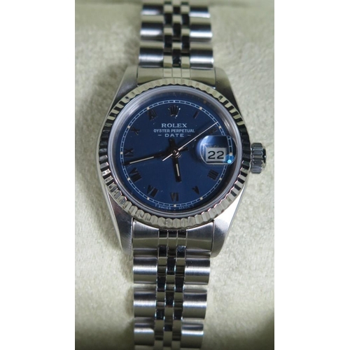 113 - A Rolex Ladies Steel Cased Oyster Perpetual Date Wristwatch, 29mm _ in polished condition and good r... 