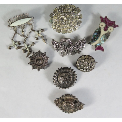 138 - A Collection of Victorian Silver and other brooches