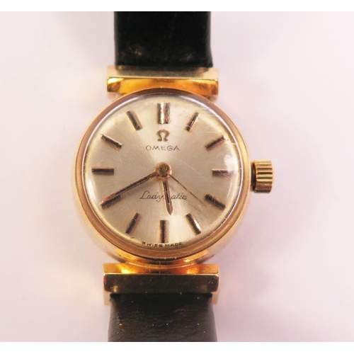 116 - An Omega 18ct Gold Ladies Automatic Wristwatch, movement no. 18258539, case back no. 2935 SC61, runn... 