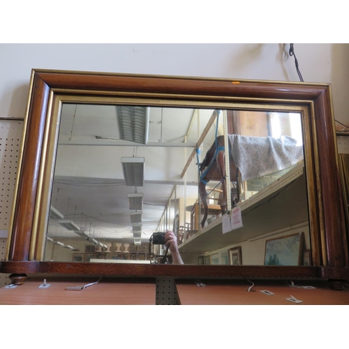 389 - A 19th Century Oak and Gilt Overmantle Mirror, 106x69cm