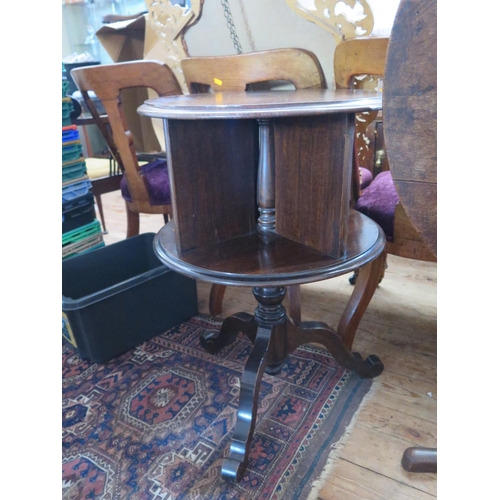 480 - An Oak Tripod Revolving Bookcase