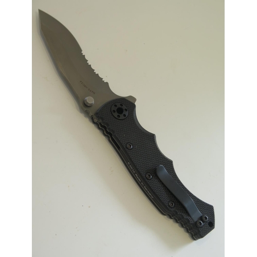 200 - Eickhorn Pohl One G10 with semi serrated blade