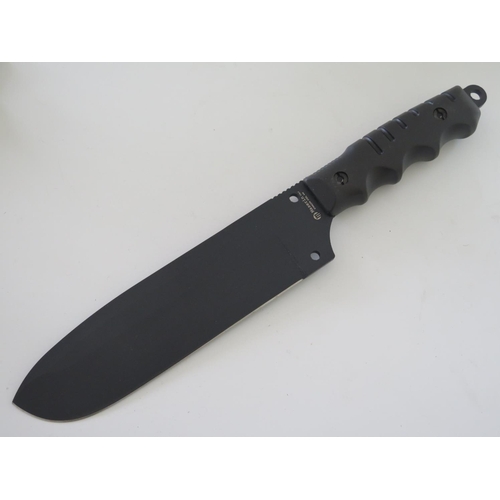 264 - A Maserin Tactical Machete, 36cm