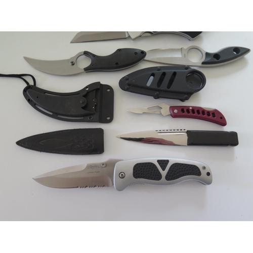 281 - A Selection of Knives including Junglee Foreign Legion  K02009, Master Cutlery Tom Anderson, Columbi... 