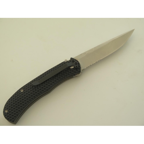 73 - A Columbia River Convergance Knife 6863