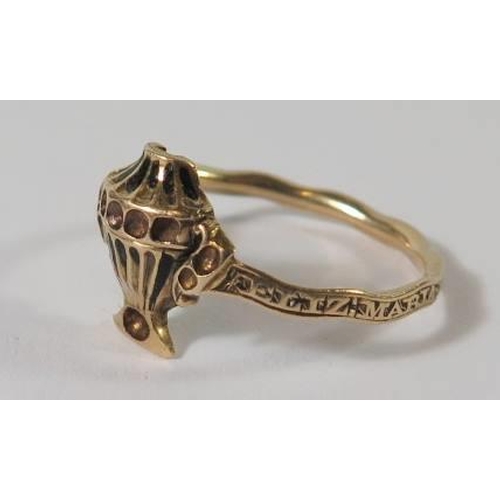 613 - A Georgian Gold Urn Shaped Ring, naming around shank 'ELIZABETH MARIA BUTLER ???? MAY 1775???', area... 