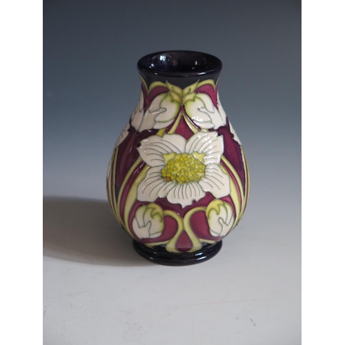 97 - A Modern Moorcroft White Rose at Christmas Pattern Vase, dated 2011, 10cm, boxed