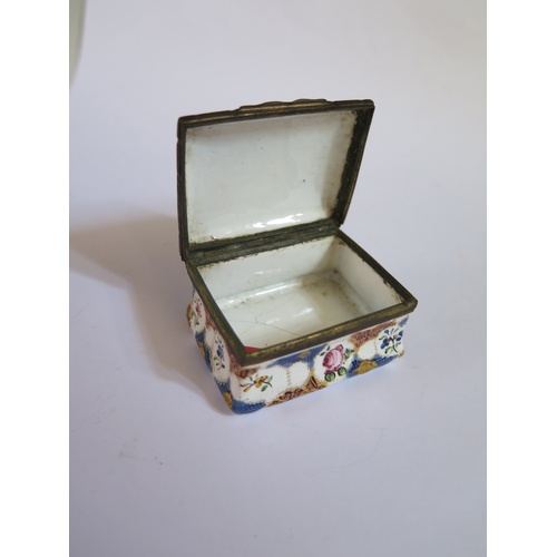 276 - An 18th Century Enamel Hinged Box, hairline to base, 5.5cm long