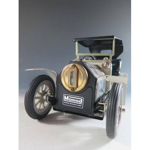 159 - A Mamod 4 Seater Limousine Live Steam Car Created with the Rolls Royce Silver Ghost in Mind (Not Tes... 