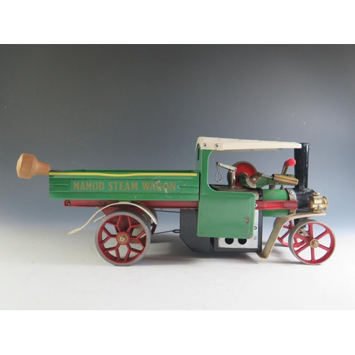 160 - A Mamod SW1 Steam Wagon Live Steam Engine in Green, White and Red (Not Tested).