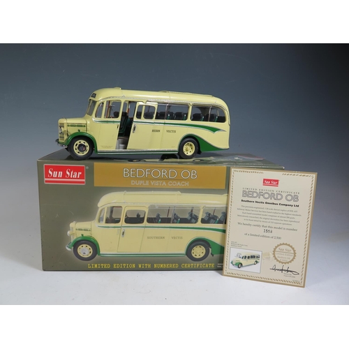 217 - A Sun Star 1:24 Scale No. 5002 1947 Bedford OB Duple Vista - EDL 637 Southern Vectis Omnibus Company... 