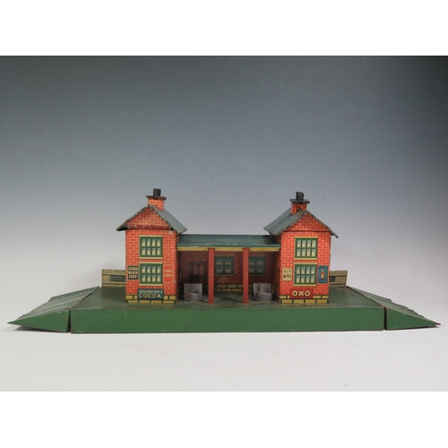 257 - A Scarce 1930's Adolph Schuhmann (Germany) Tinplate Train Station made for the English Market (58cm ... 