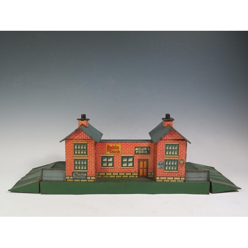 257 - A Scarce 1930's Adolph Schuhmann (Germany) Tinplate Train Station made for the English Market (58cm ... 