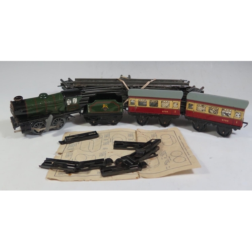 260 - An Hornby O Gauge Tinplate Clockwork Type 20 Train Passenger Set, Working).