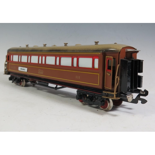 273 - A Paya Electric O Gauge Tinplate Passenger Carriage, Madrid, Bilbao 