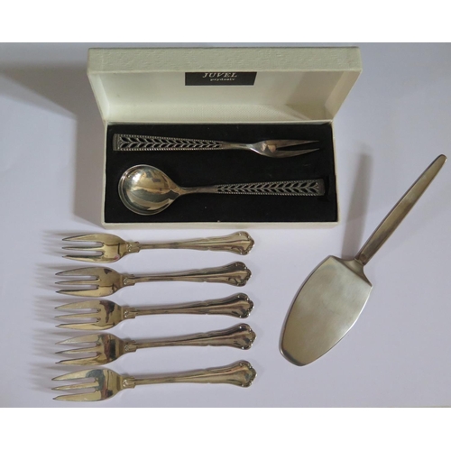 335 - A Modern Set of Six Danish .826 Silver Cake Forks by Poul Frigast 125g, Georg Jensen silver handled ... 