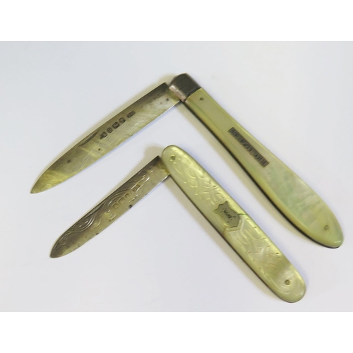 386 - Two Victorian Silver and Mother of Pearl Fruit Knives