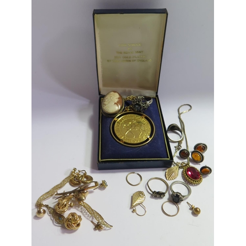 464 - A Selection of 9ct Gold Earrings, 9ct gold brooch and silver and other costume jewellery including a... 