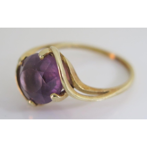 467 - A 14K Yellow Gold and Amethyst Dress Ring, size N, 4.1g