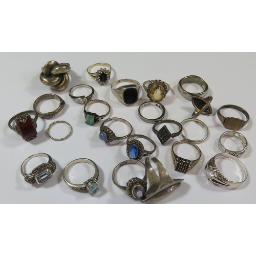 492A - A Selection of Silver Rings, 90g