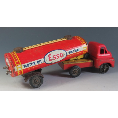 71 - A Wells Brimtoy Tinplate and Plastic Bedford Esso Petrol Tanker