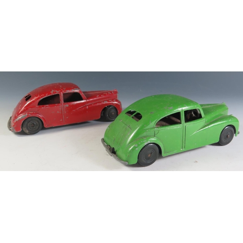 78 - Two Metty Clockwork Streamline Cars in Green and Red.