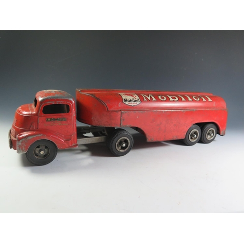 90 - A Large Scale Pressed Steel Smitty Toys Smith-Miller Mobiloil/Mobilgas Tanker Truck (56cm approx).