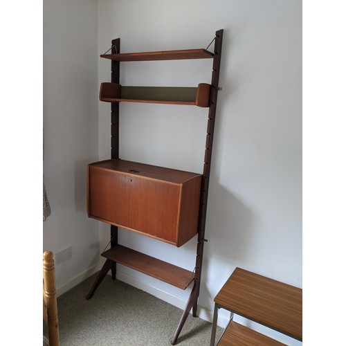 686 - Two 1970's Beaver & Tapley Floating Wall Units