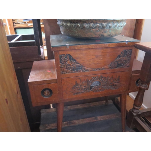 1075 - Oriental Sewing Table