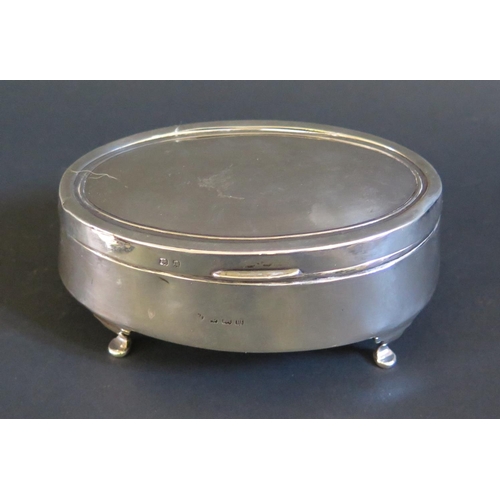 126 - A George V Silver Oval Ring Box (base missing), Birmingham 1911, WB ??, 86g