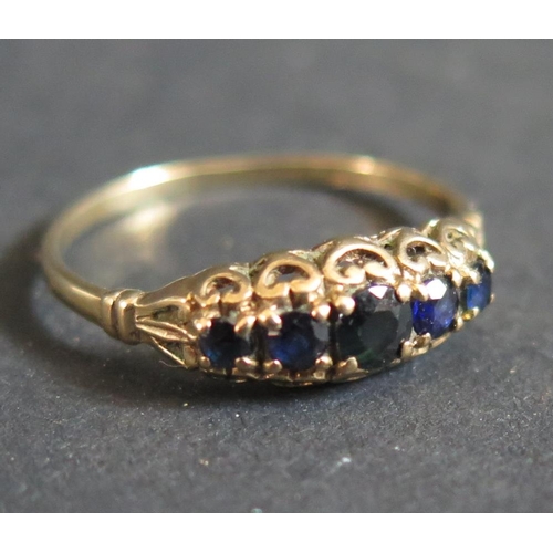 211 - A 9ct Gold and Sapphire Ring, size L, 1.4g