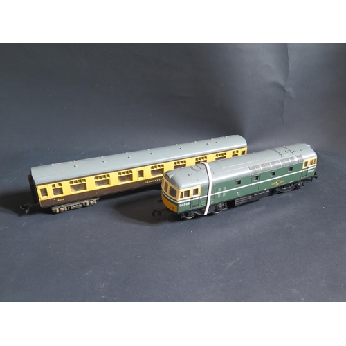 236A - A Lima O Gauge Class 33 D6506 and Passenger Coach for Spares and Repairs.