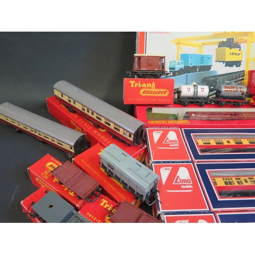 262 - A Collection of Hornby, Lima and Tri-ang OO Gauge Railway Cars and Rolling Stock etc. mostly boxed.