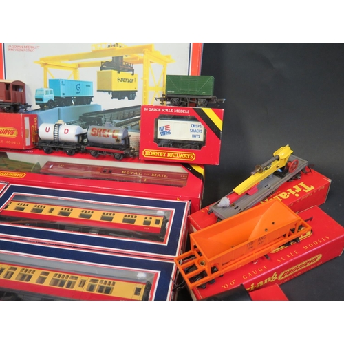 262 - A Collection of Hornby, Lima and Tri-ang OO Gauge Railway Cars and Rolling Stock etc. mostly boxed.