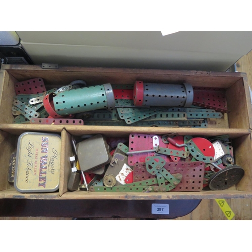 287 - A Wooden Box with Vintage Meccano.