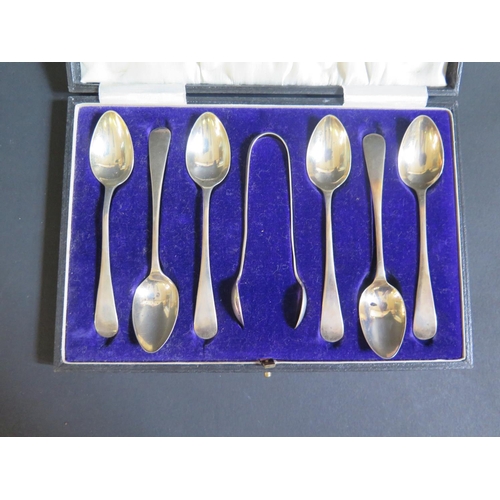 98 - A Cased Set of George V Silver Teaspoons with Sugar Tongs, Birmingham 1919/1920, 86g, Levi & Salaman