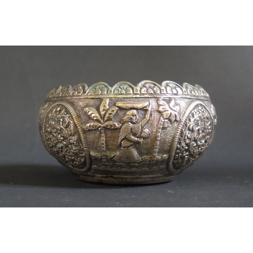 1029 - An Asian White Metal Bowl, 10cm diam., 86g