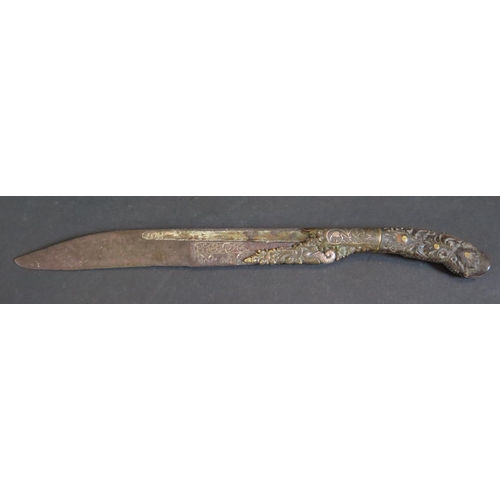 1189 - An 18th Century Middle Eastern Knife, the steel blade with silver inlay and carved wooden handle, 24... 